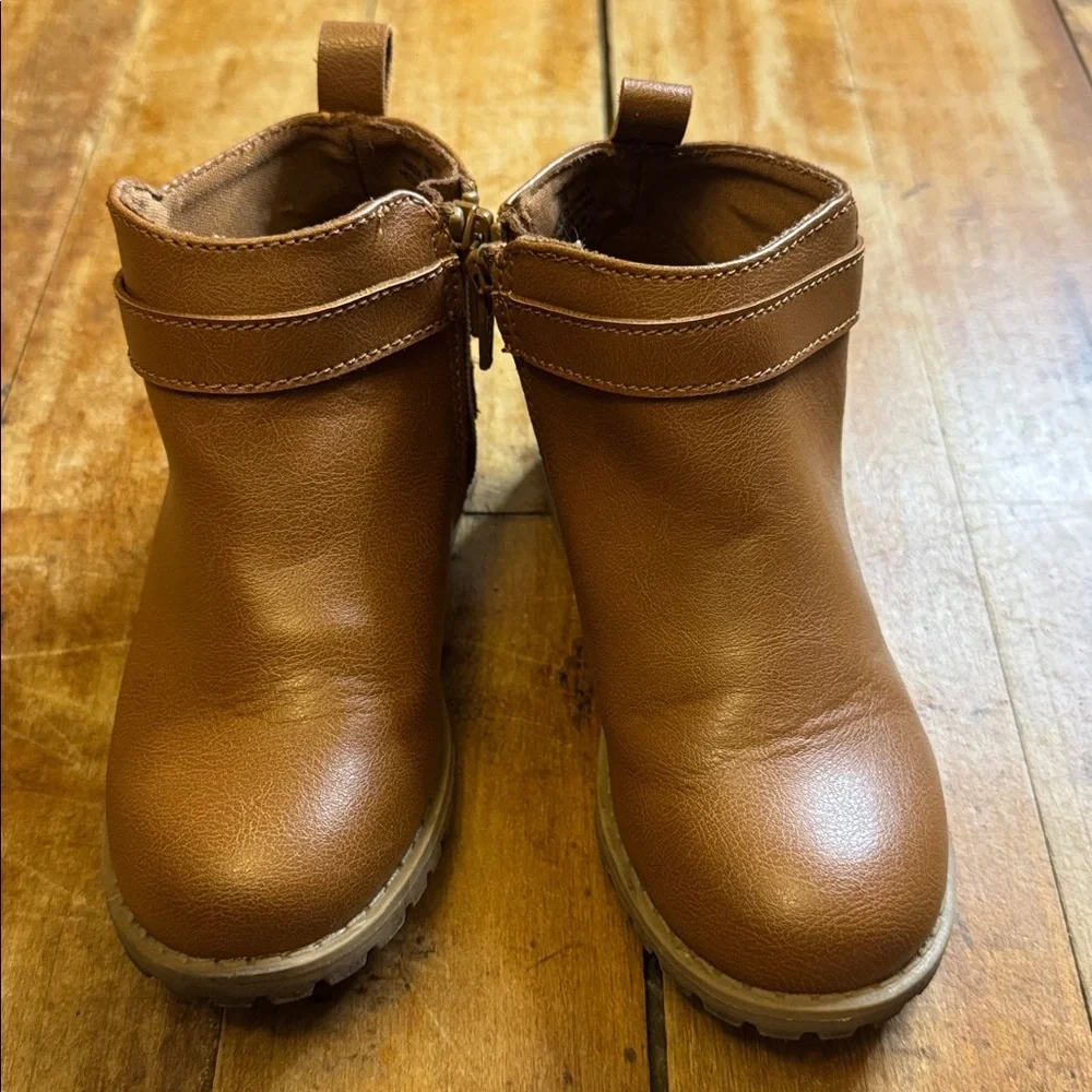 Old Navy Tan Ankle Boots size 9 toddler girl spring neutral